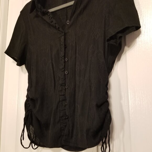 Vintage Sheer Textured Paisley Jacquard Cropped Black Button up Rouched Shirt - Picture 5 of 10